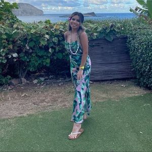 Tropical maxi with slit